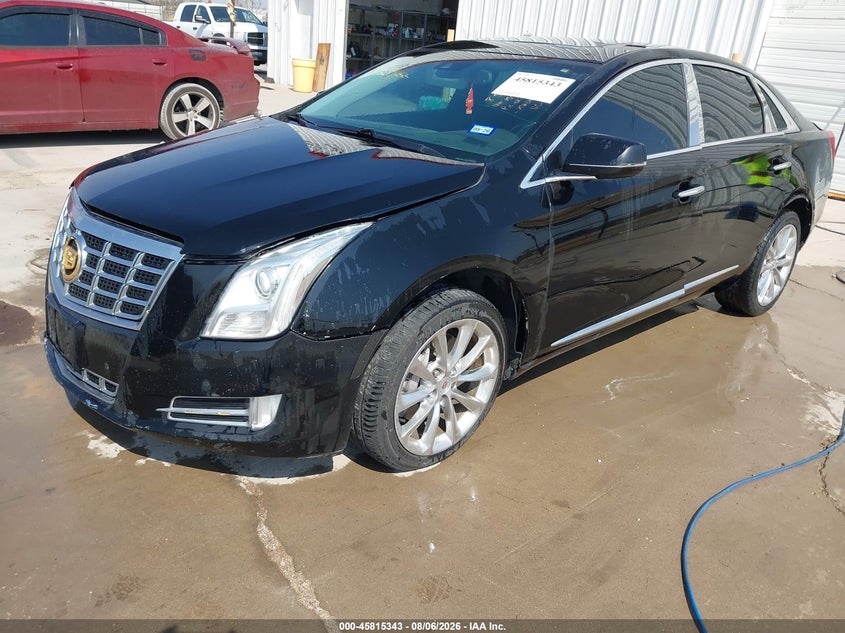2013 Cadillac XTS, Normal Wear & Tear, IAAI, VIN 2G61P5S38D9159741 — photo 2