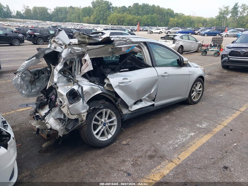 Vin: 1fadp3k21gl260256, lot: 46314326, ford focus se 20164