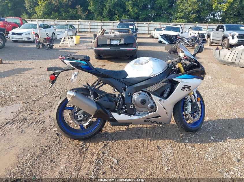 SUZUKI GSX-R750 2026