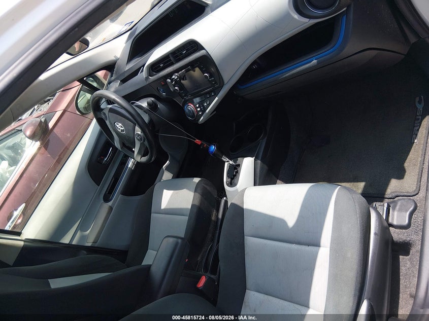2012 TOYOTA PRIUS C auction photo 5