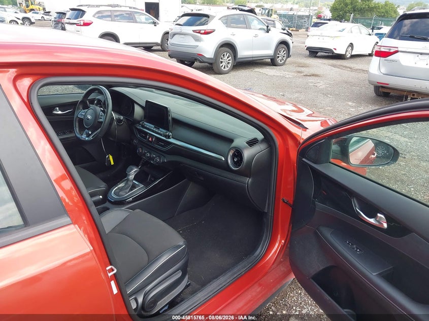 2020 KIA FORTE auction photo 5