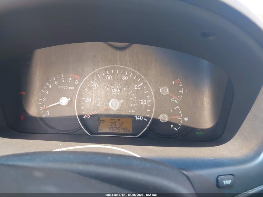 2008 KIA RONDO auction photo 7