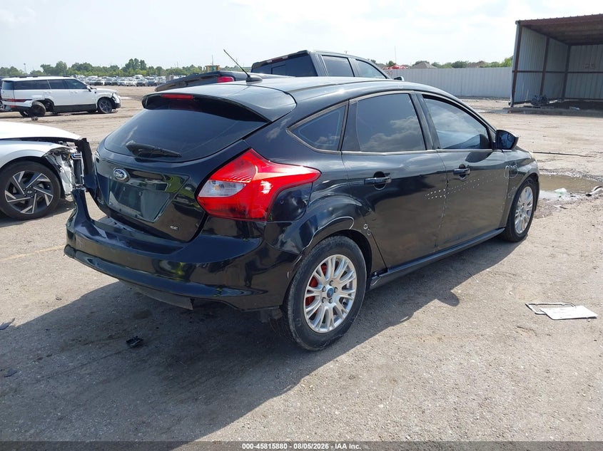 Vin: 1fahp3k21cl437190, lot: 46314761, ford focus se 20124