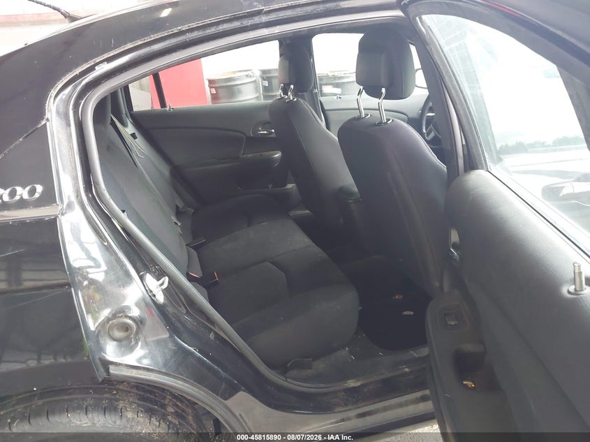 2012 CHRYSLER 200 auction photo 8