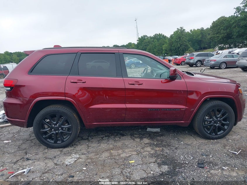 JEEP GRAND CHEROKEE - zdjęcie 14