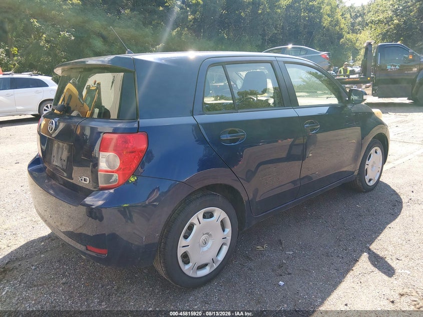 2014 SCION XD auction photo 4