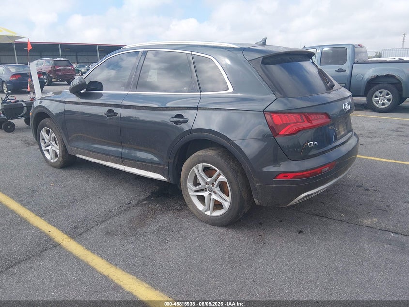 Vin: wa1bnafy7j2016774, lot: 46314819, audi q5 2.0t premium/2.0t tech premium 20183