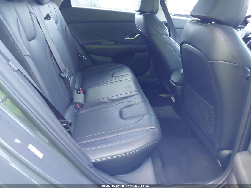 2024 HYUNDAI ELANTRA auction photo 8