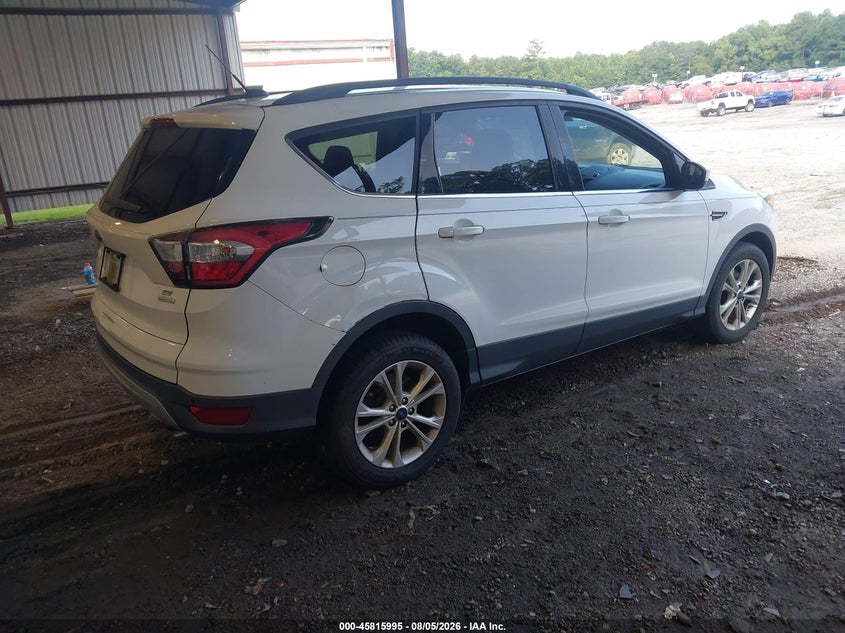Vin: 1fmcu0gd3hua49042, lot: 46314876, ford escape se 20174