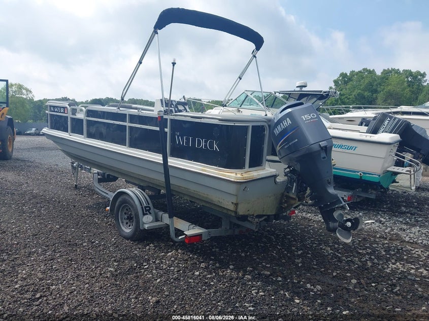 1994 HURRICANE PONTOON auction photo 3