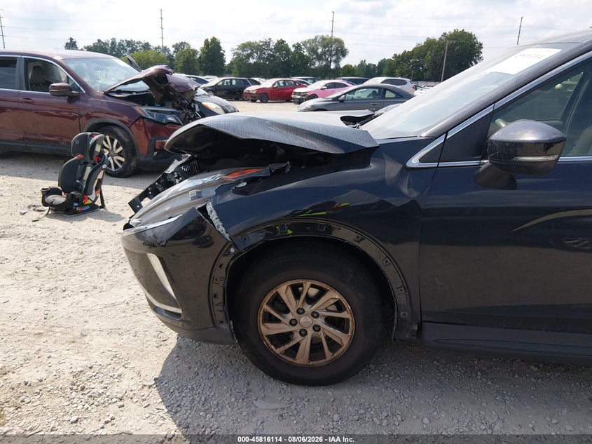 2019 MITSUBISHI ECLIPSE CROSS auction photo 6