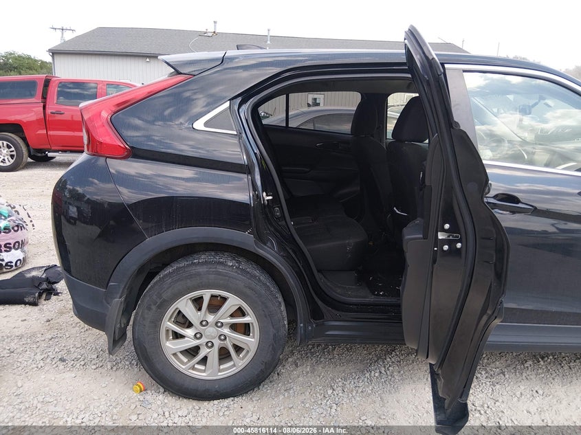 2019 MITSUBISHI ECLIPSE CROSS auction photo 8