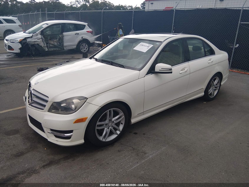 Vin: wddgf8bb2cf915644, lot: 46315029, mercedes-benz c 300 sport 4matic 20122