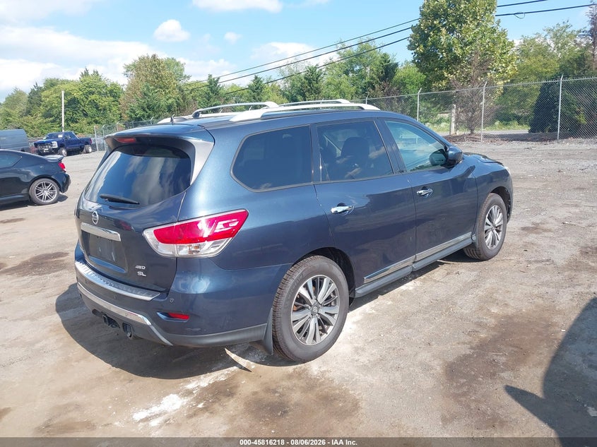 2016 NISSAN PATHFINDER auction photo 4