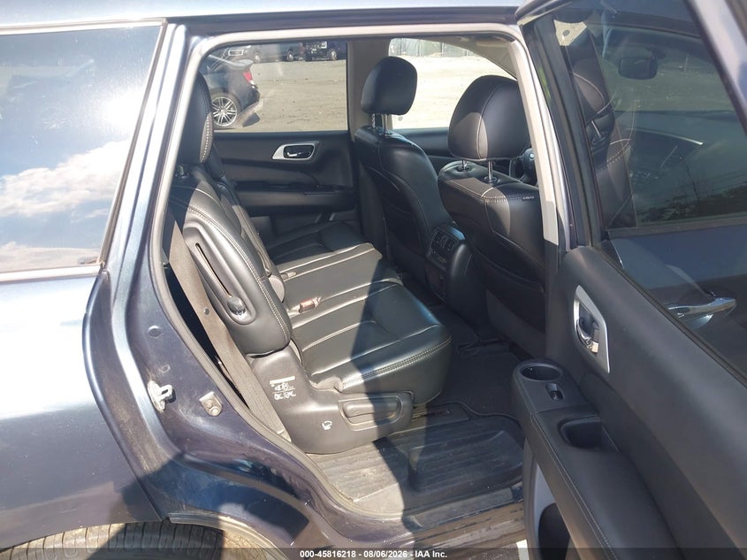 2016 NISSAN PATHFINDER auction photo 8
