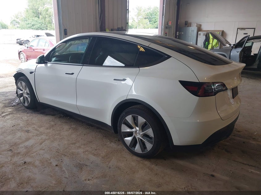 2023 TESLA MODEL Y auction photo 3