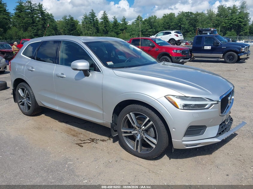 VOLVO XC60 - zdjęcie 1