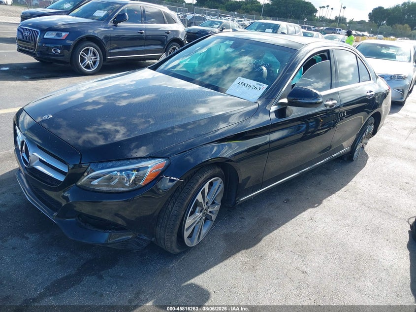 Vin: wddwf4jb6jr412197, lot: 46315144, mercedes-benz c 300 20182