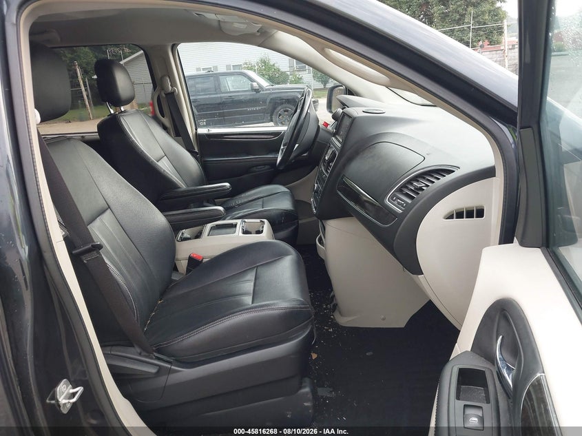 CHRYSLER TOWN & COUNTRY 2014 VIN 2C4RC1BGXER233928