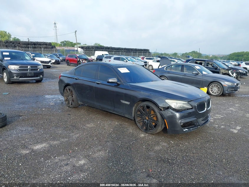 2012 BMW 740I