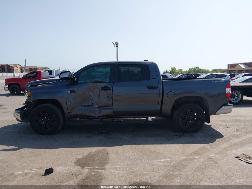 TOYOTA TUNDRA - zdjęcie 14