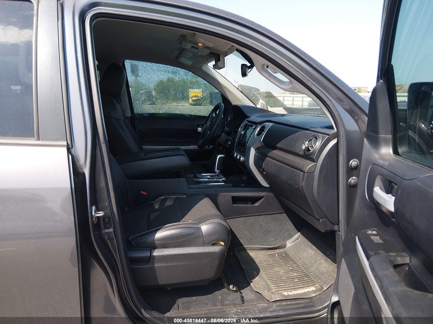 TOYOTA TUNDRA - zdjęcie 5