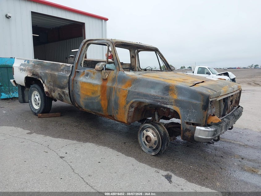 1985 CHEVROLET C20 — zdjęcie z aukcji