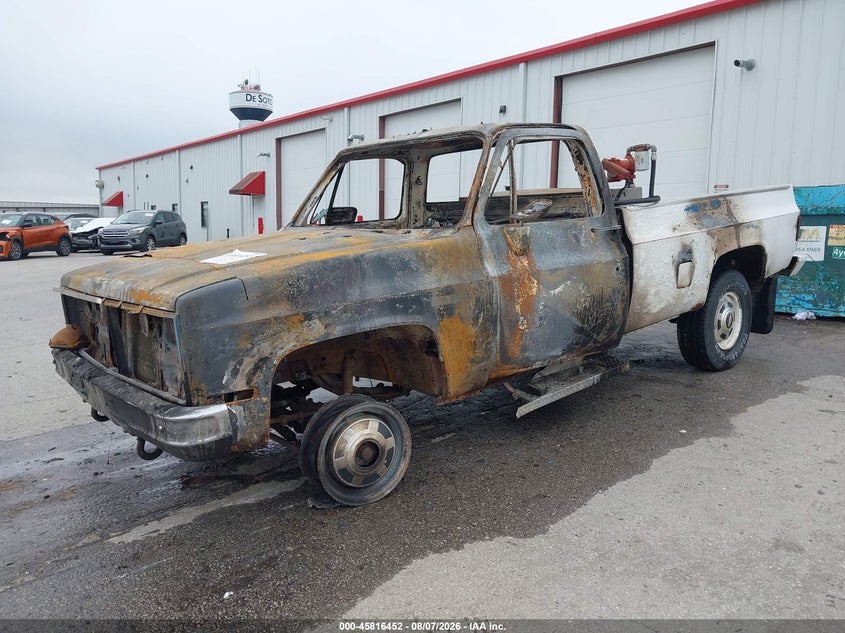 1985 CHEVROLET C20 — zdjęcie 2