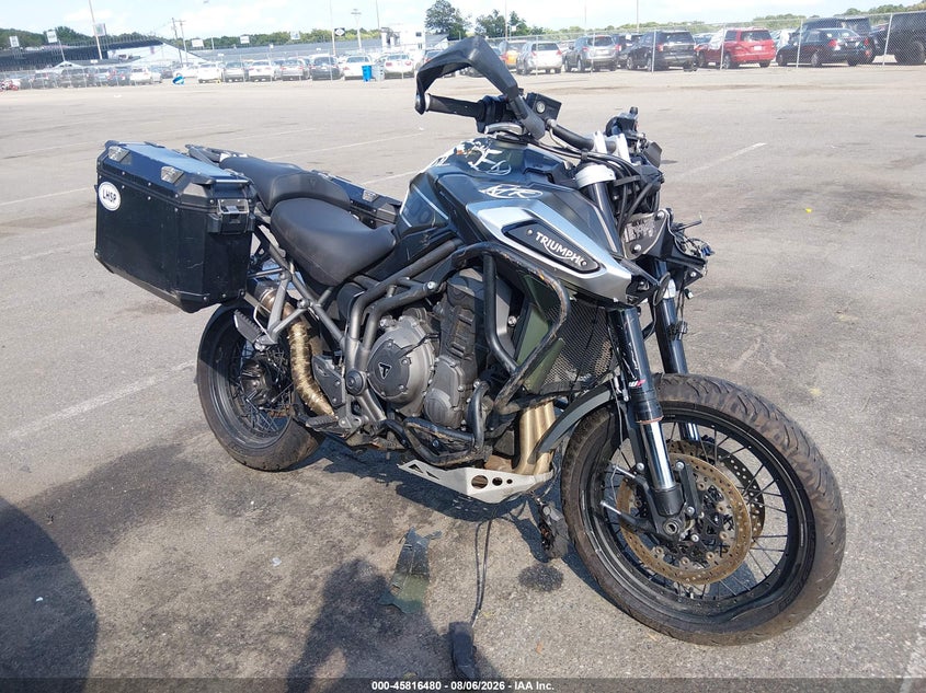 2018 Triumph Motorcycle Explorer