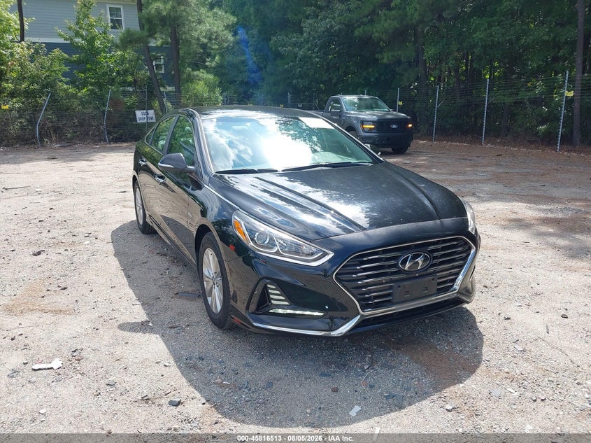2018 HYUNDAI SONATA HYBRID auction photo 1
