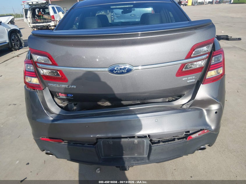 2013 FORD TAURUS auction photo 6