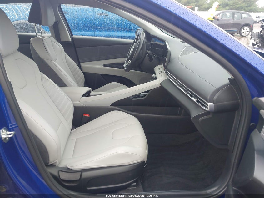 2023 HYUNDAI ELANTRA HYBRID auction photo 5