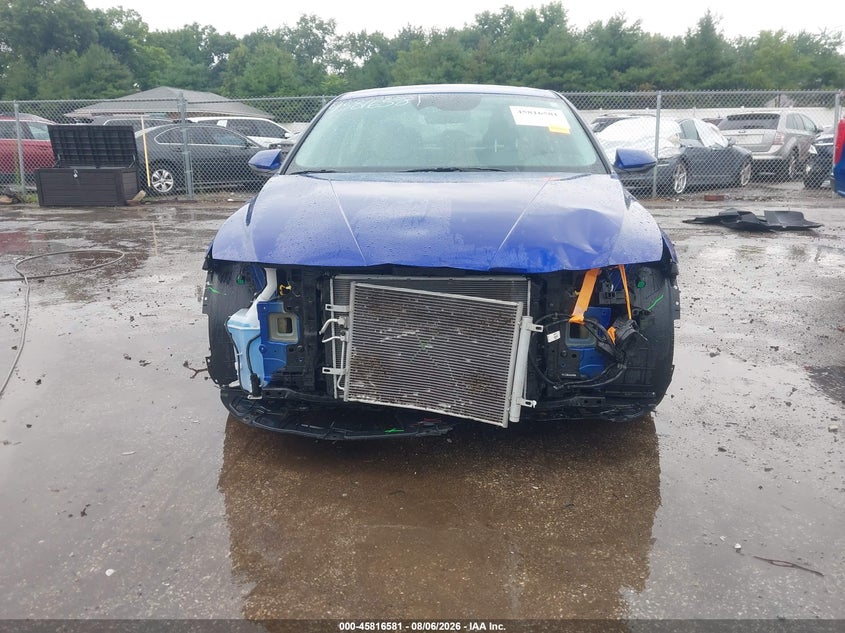 2023 HYUNDAI ELANTRA HYBRID auction photo 6
