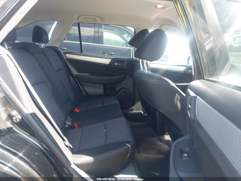 2015 SUBARU OUTBACK auction photo 8
