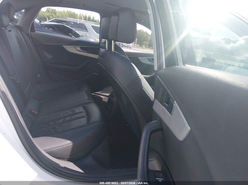 2017 AUDI A4 auction photo 8