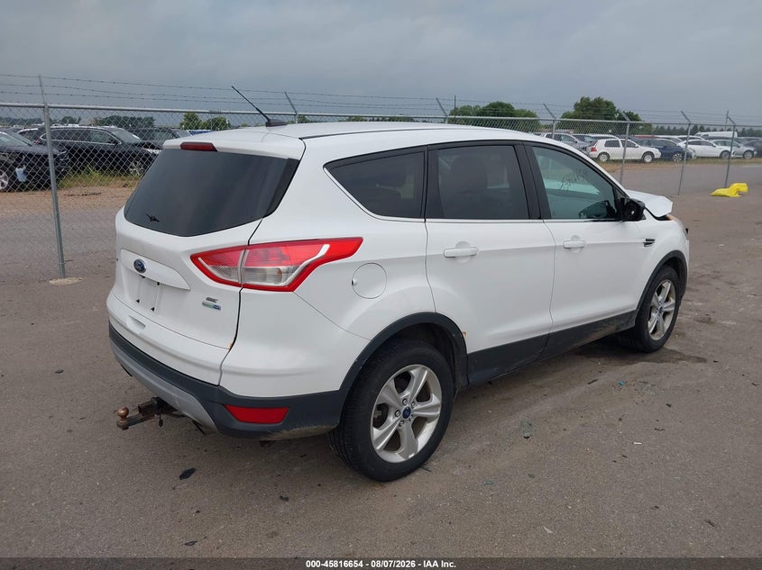 Vin: 1fmcu9g99gua14875, lot: 46315535, ford escape se 20164