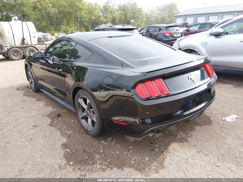 FORD MUSTANG - zdjęcie 3
