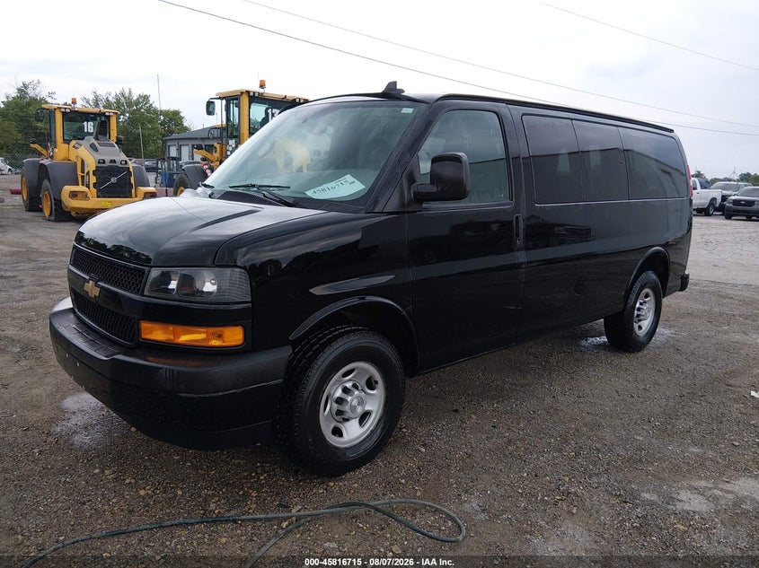 2020 CHEVROLET EXPRESS PASSENGER auction photo 2