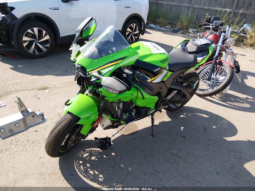 2025 KAWASAKI ZX1002 auction photo 2