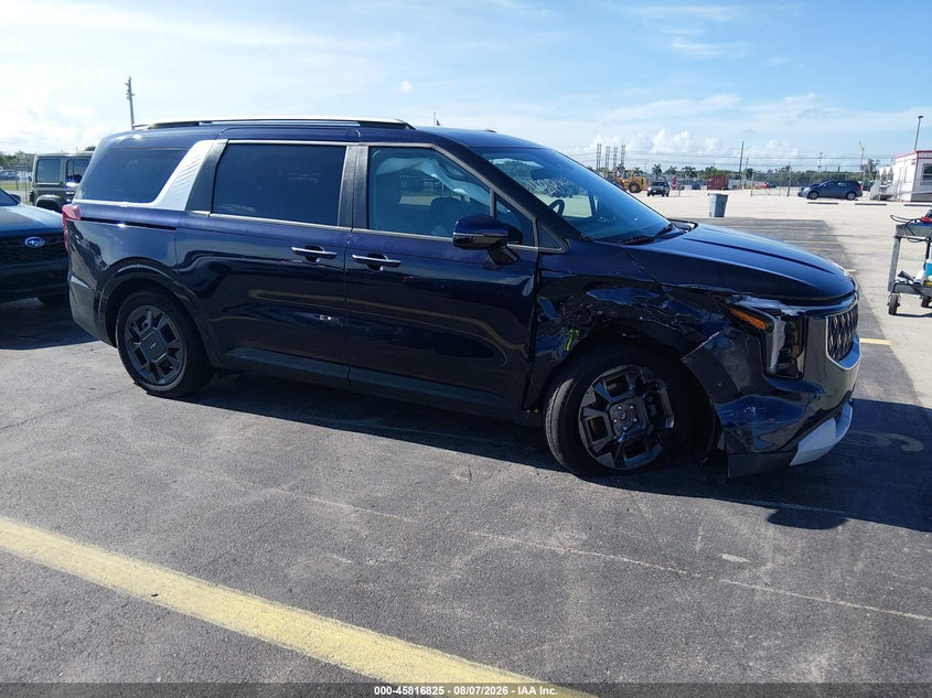 2025 KIA CARNIVAL MPV HYBRID auction photo 1