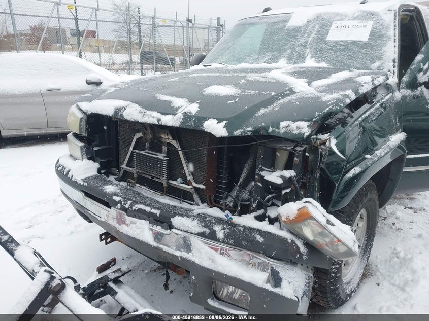 2004 CHEVROLET SILVERADO 1500 auction photo 6