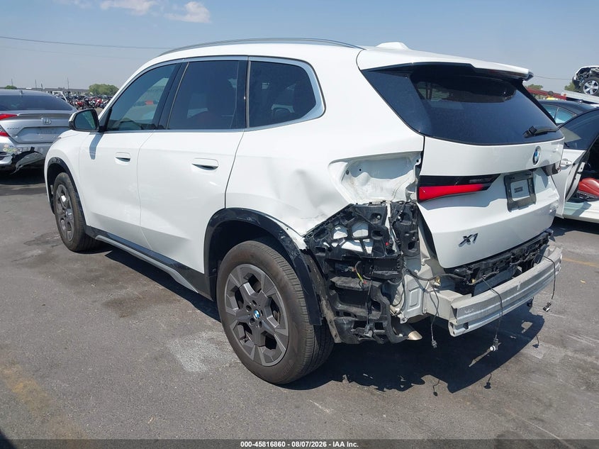 2025 BMW X1 auction photo 3