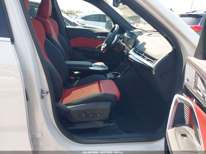 2025 BMW X1 auction photo 5