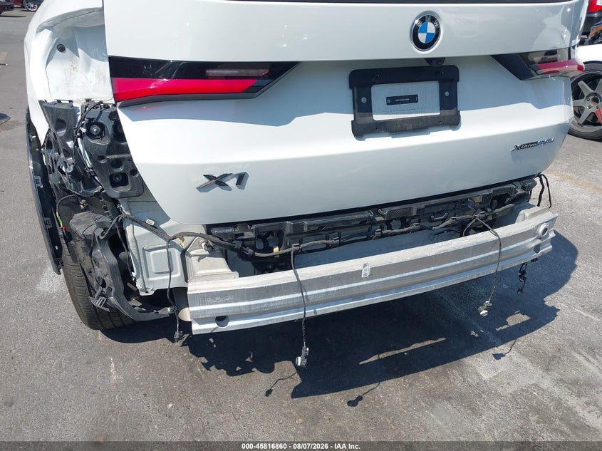 2025 BMW X1 auction photo 6