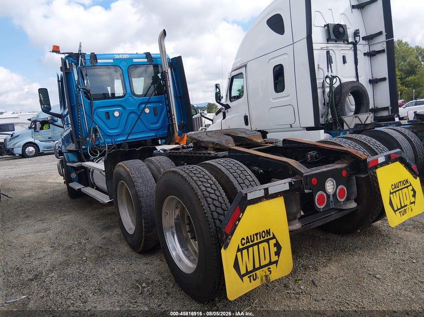 2022 FREIGHTLINER NEW CASCADIA 126 auction photo 3