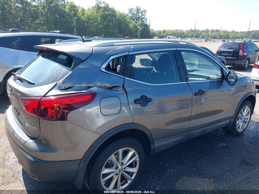 2018 NISSAN ROGUE SPORT auction photo 6