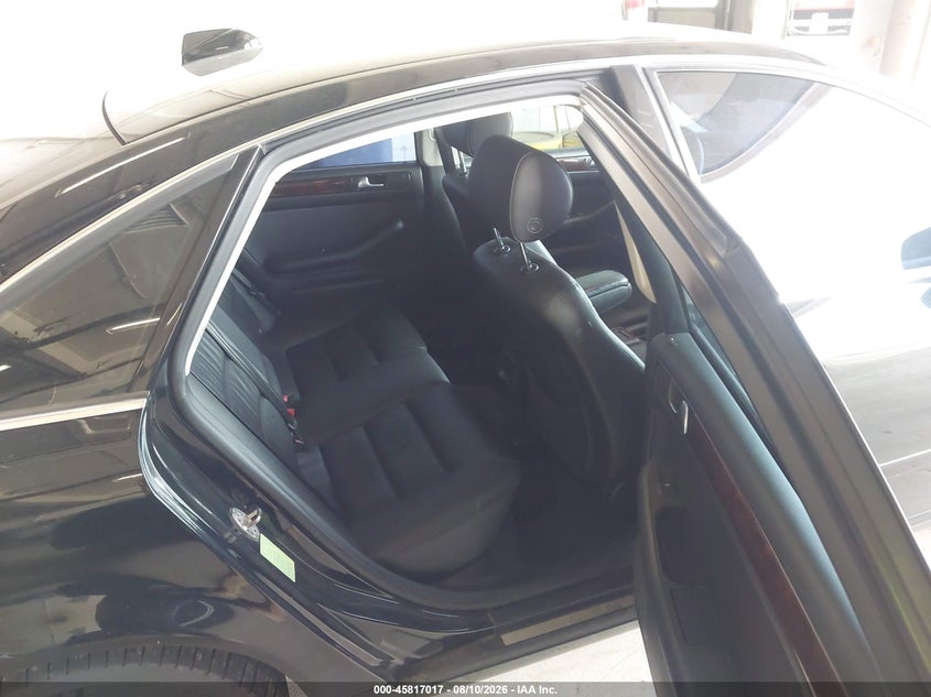 2004 AUDI A6 auction photo 8