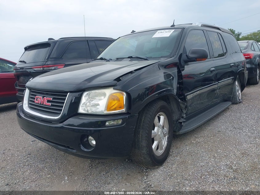 2004 GMC Envoy, Front End, IAAI, VIN 1GKET12P046169133 — photo 2