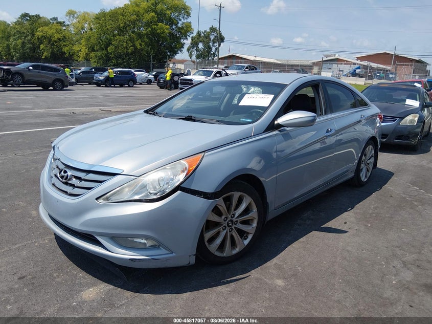 2011 HYUNDAI SONATA auction photo 2