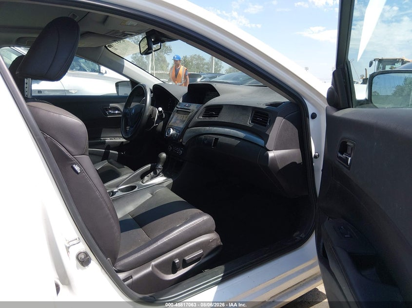 2016 ACURA ILX auction photo 5